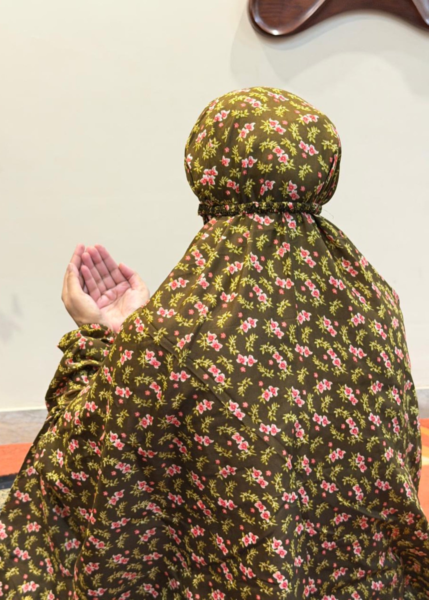 lawn Chaddar in Olive green