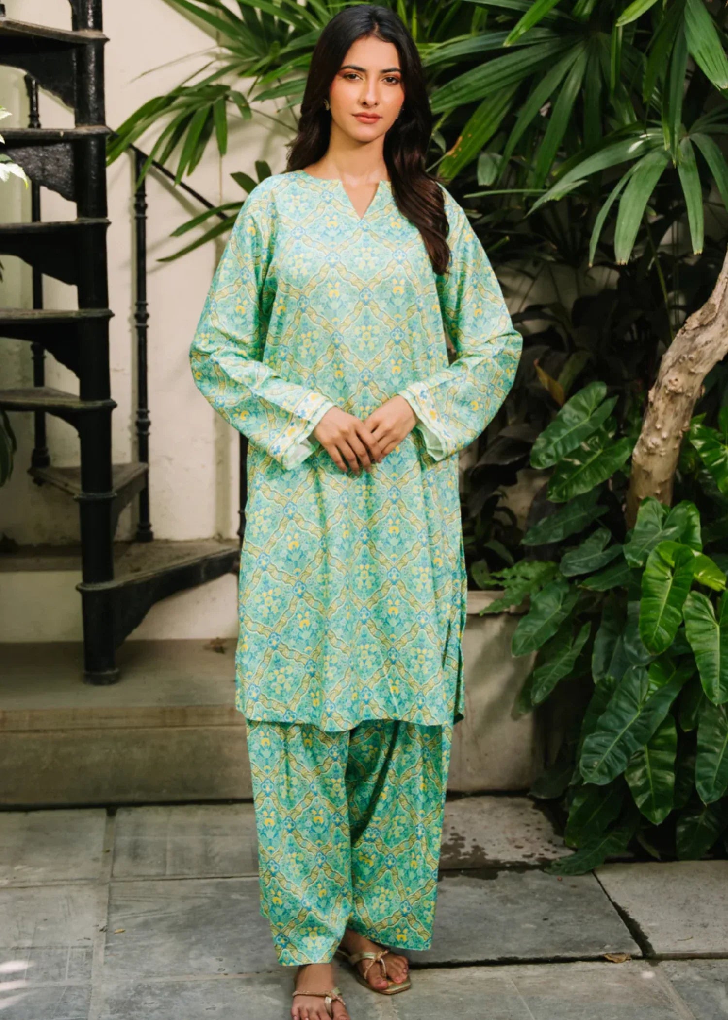 viscose Unstitched in Aquamarine
