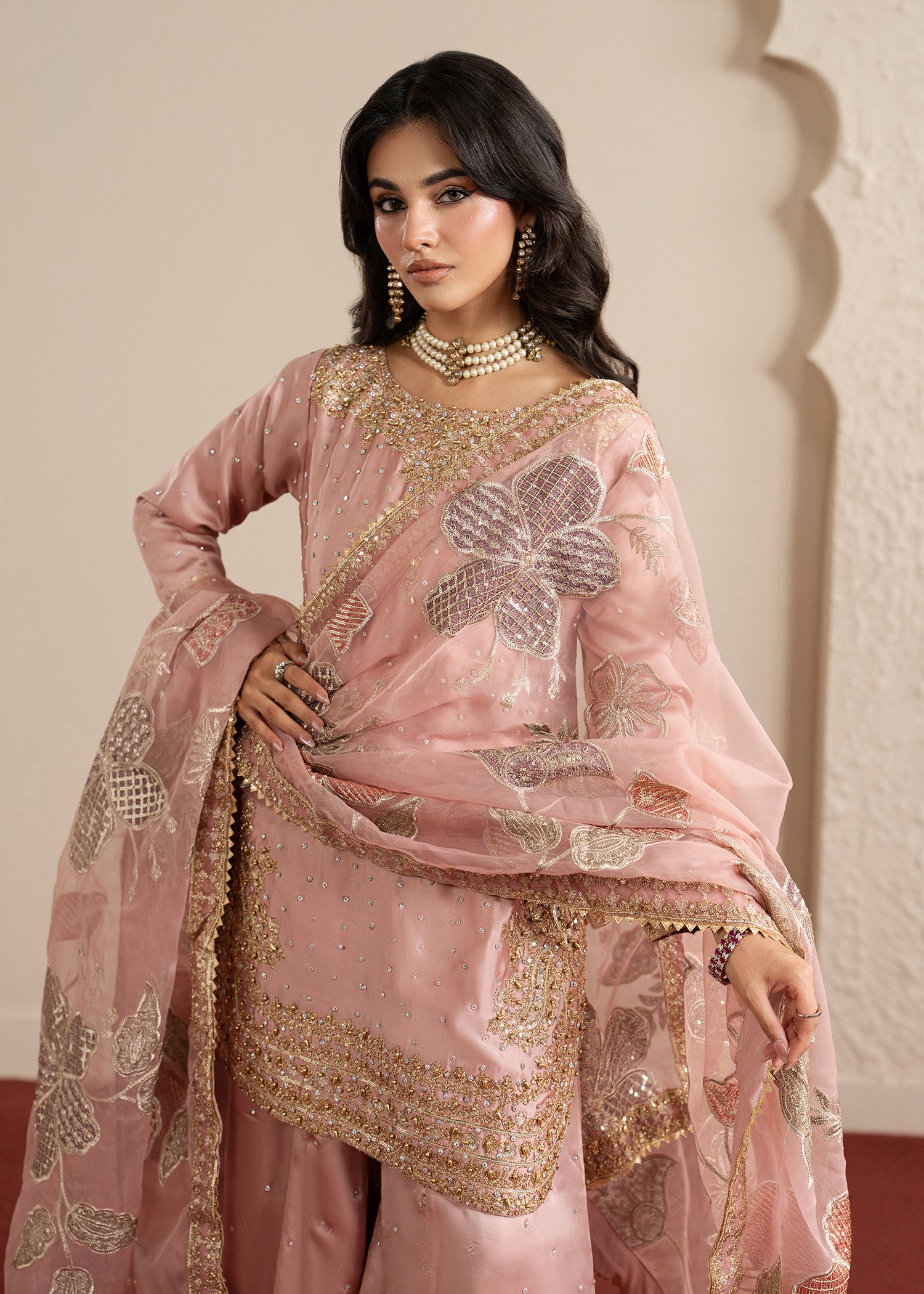 charmuse/shamooz Kurta Set in Pink