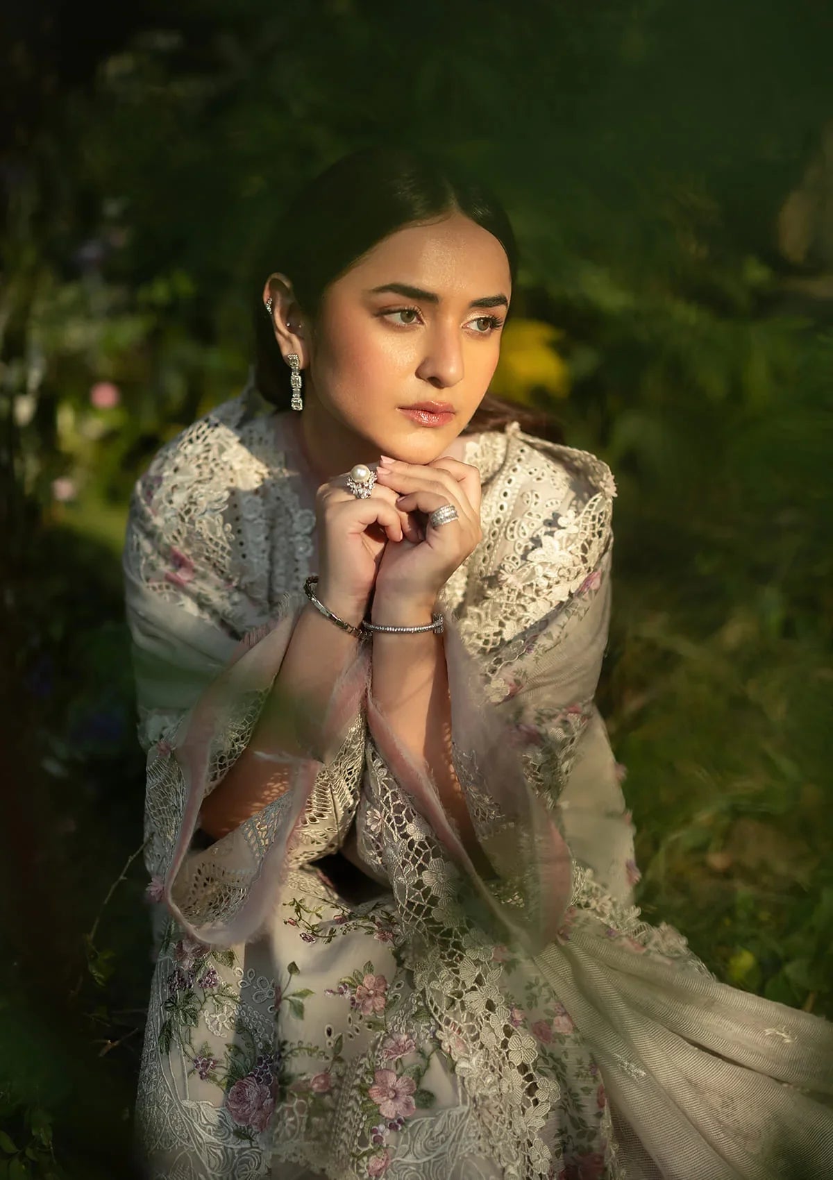 Luxury Lawn – ELQ-1A ALL MAGICAL