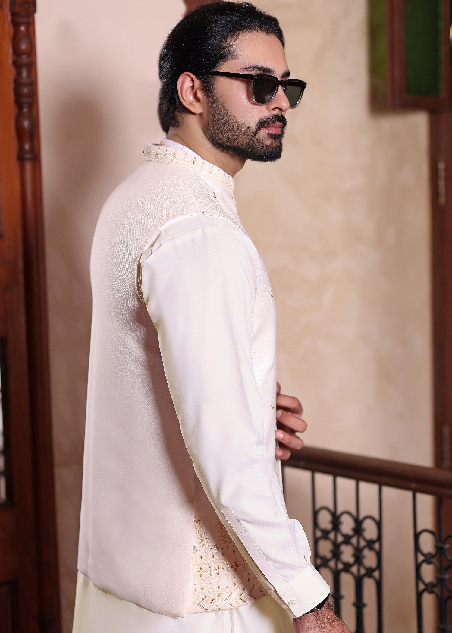 raw silk Waistcoat in Ivory
