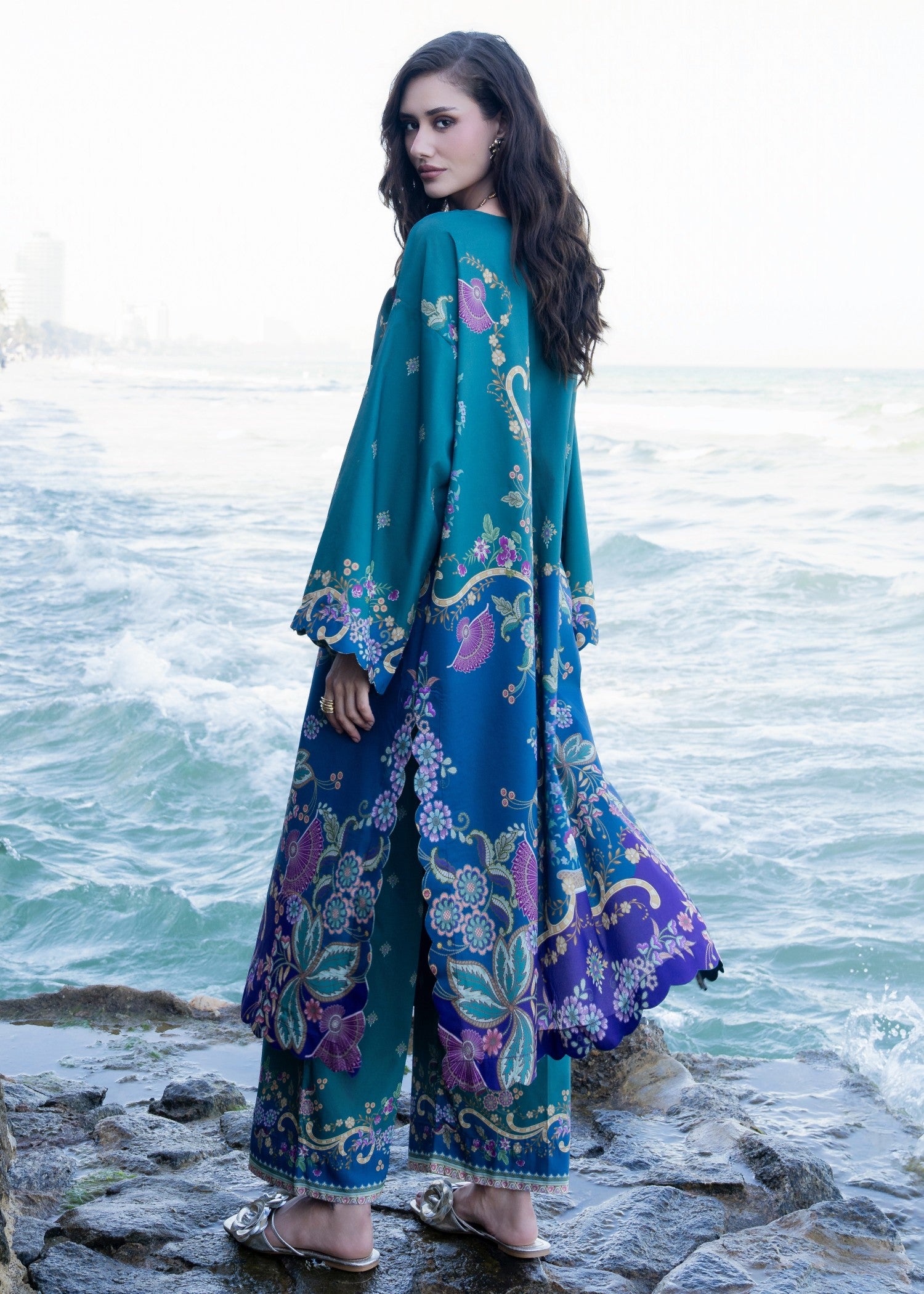silk grip Kurta Set in Bottle green