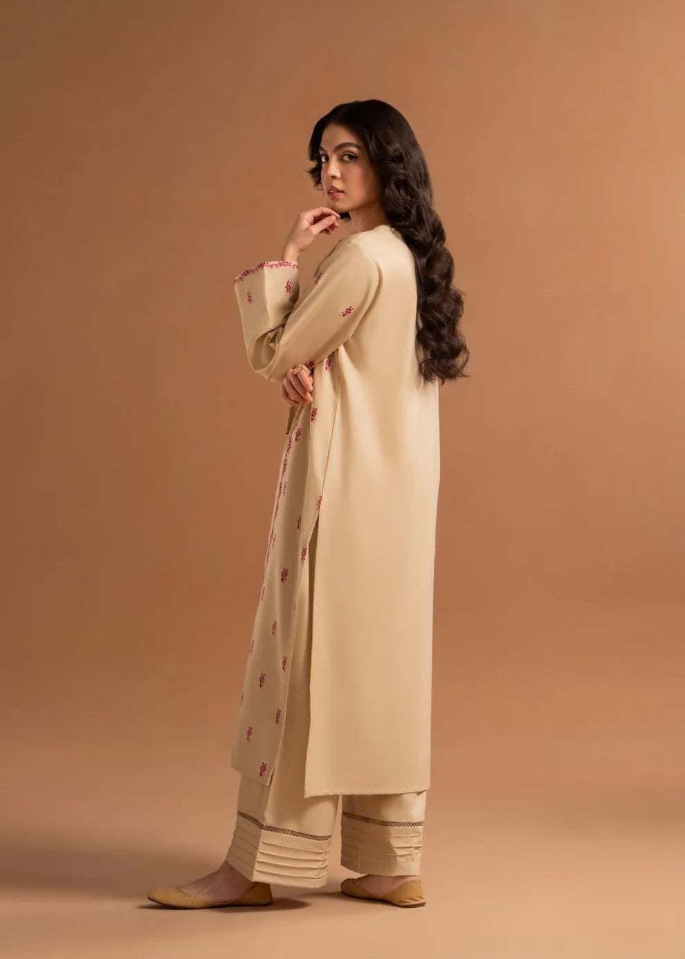 karandi Kurta Set in Beige