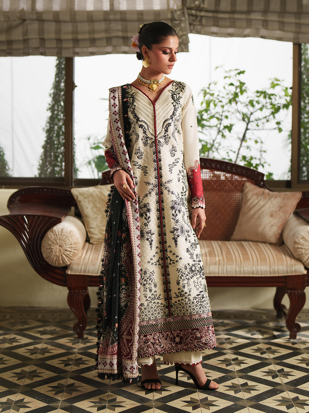 Heritage Dore Lawn – 171-A