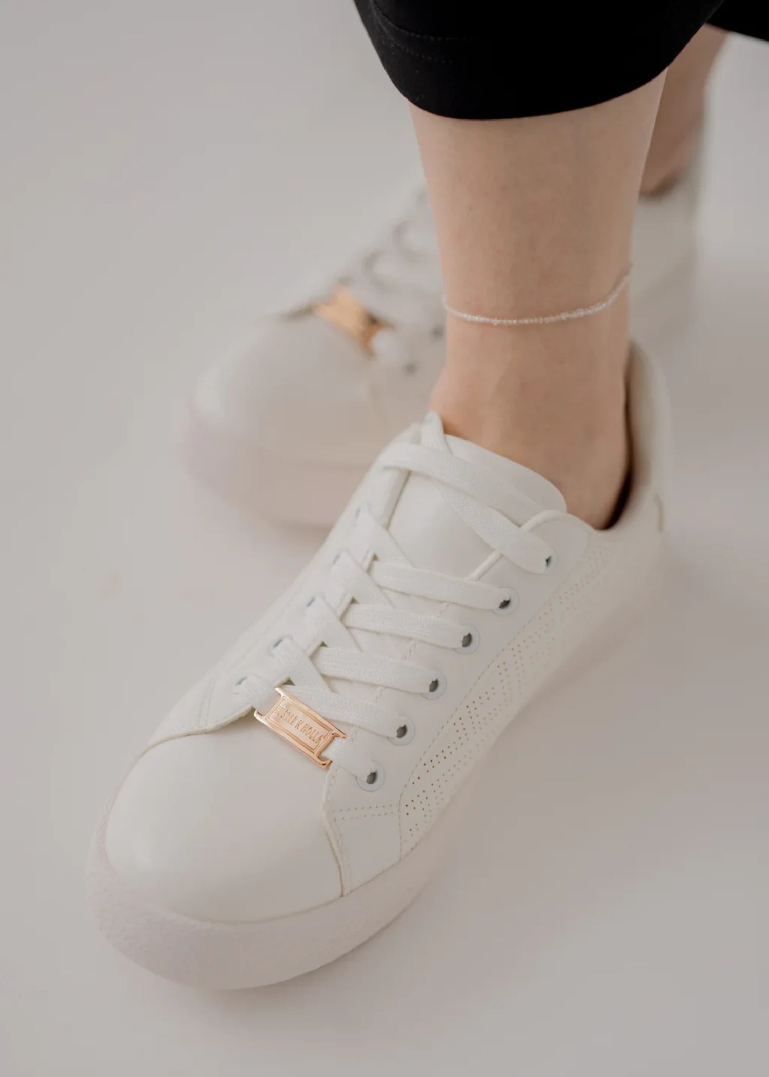 Sneakers in White by - High Quality Women Sneakers YJO3447