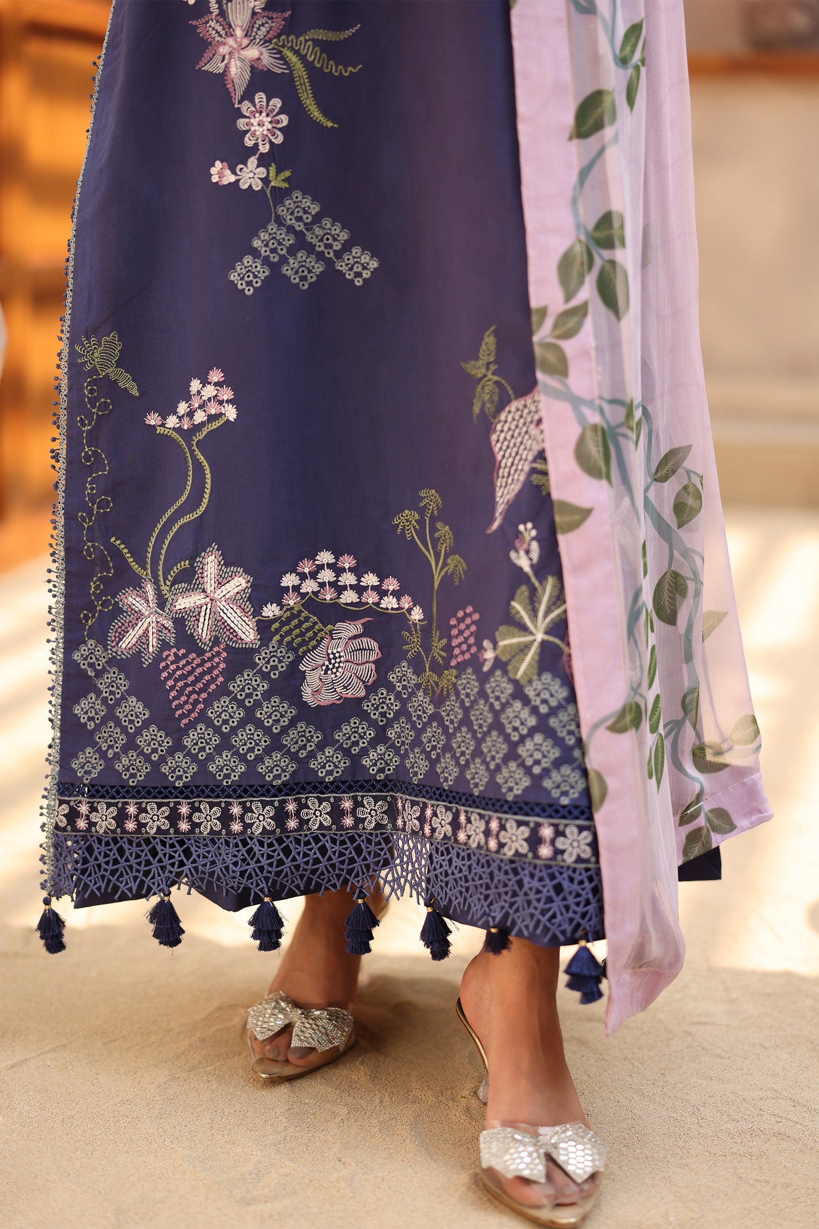 Raaya Rameen Lawn – AVEINE