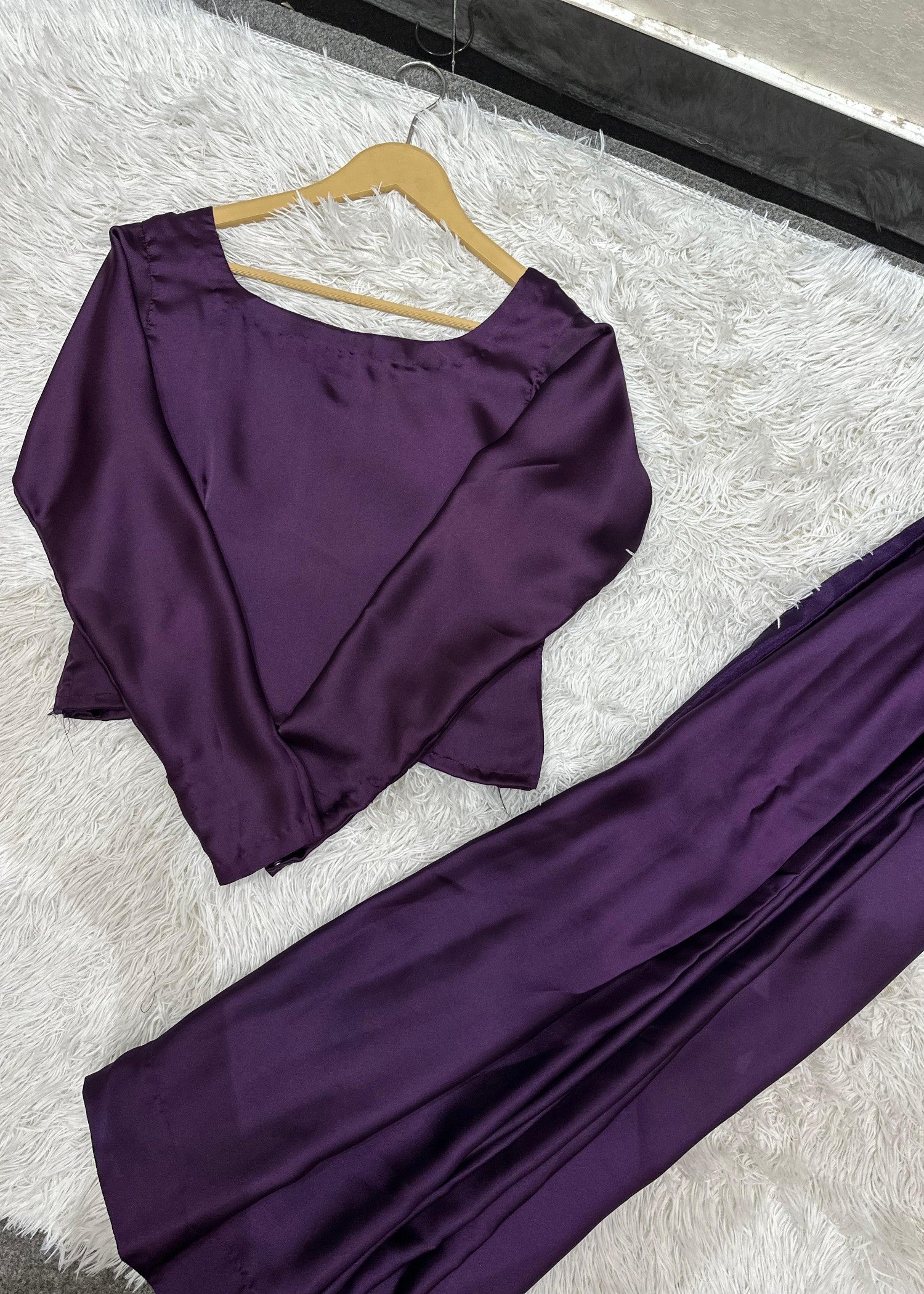 silk Saree in Plum purple