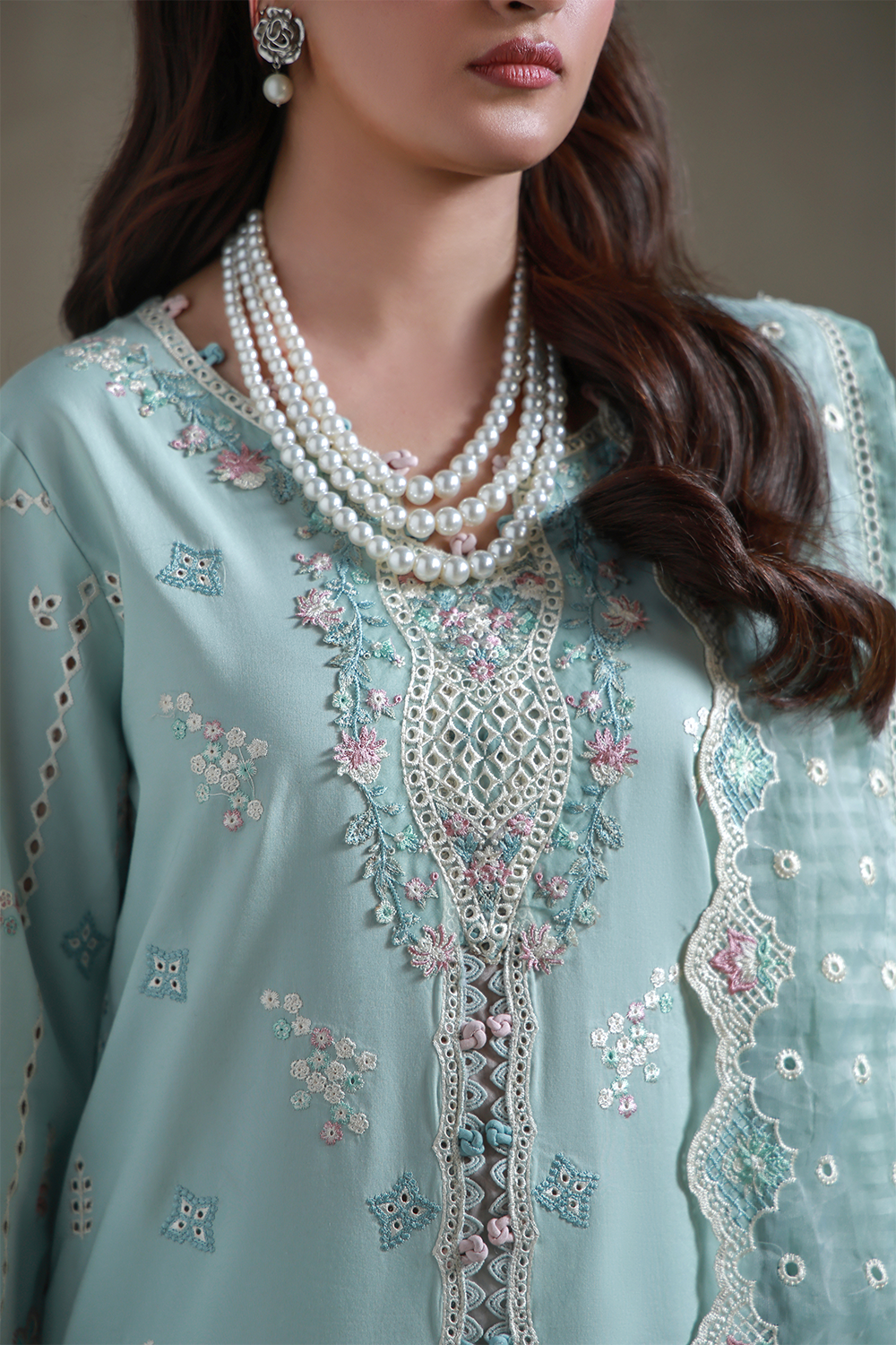 Saagar Festive Luxury Lawn – AABAN (AL-10)
