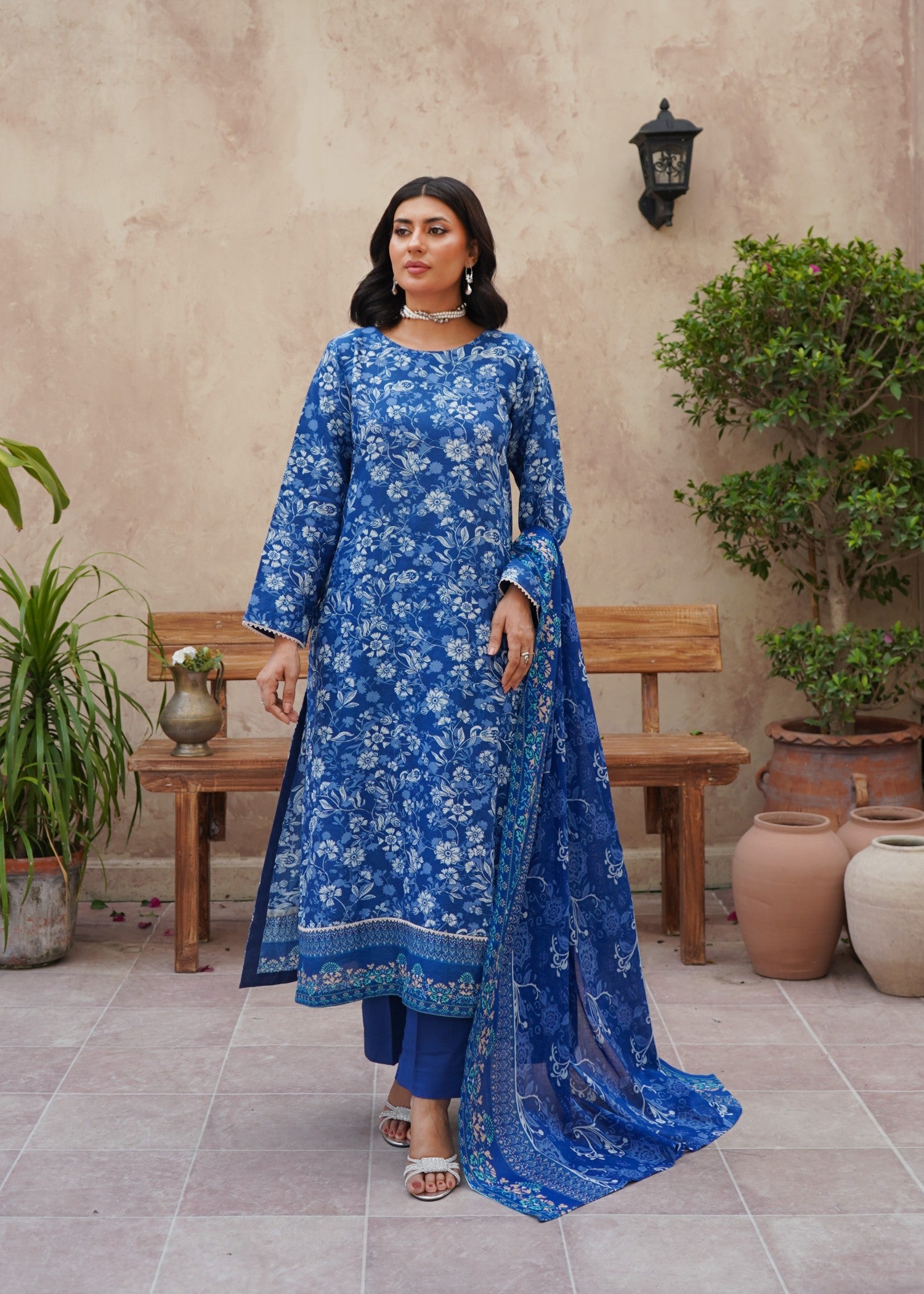 dobby Kurta Set in Royal blue