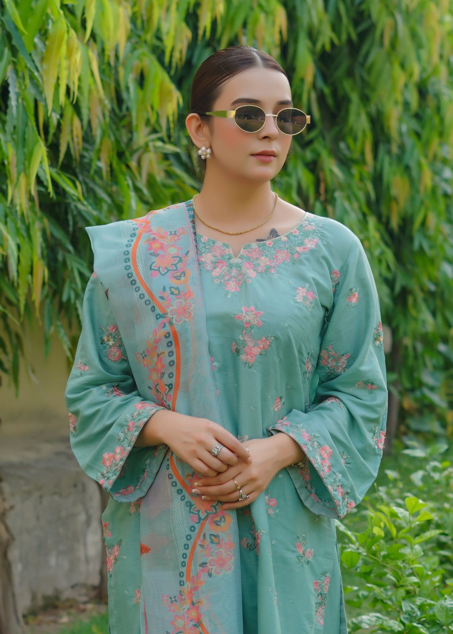 swiss lawn Kurta Set in Turquoise