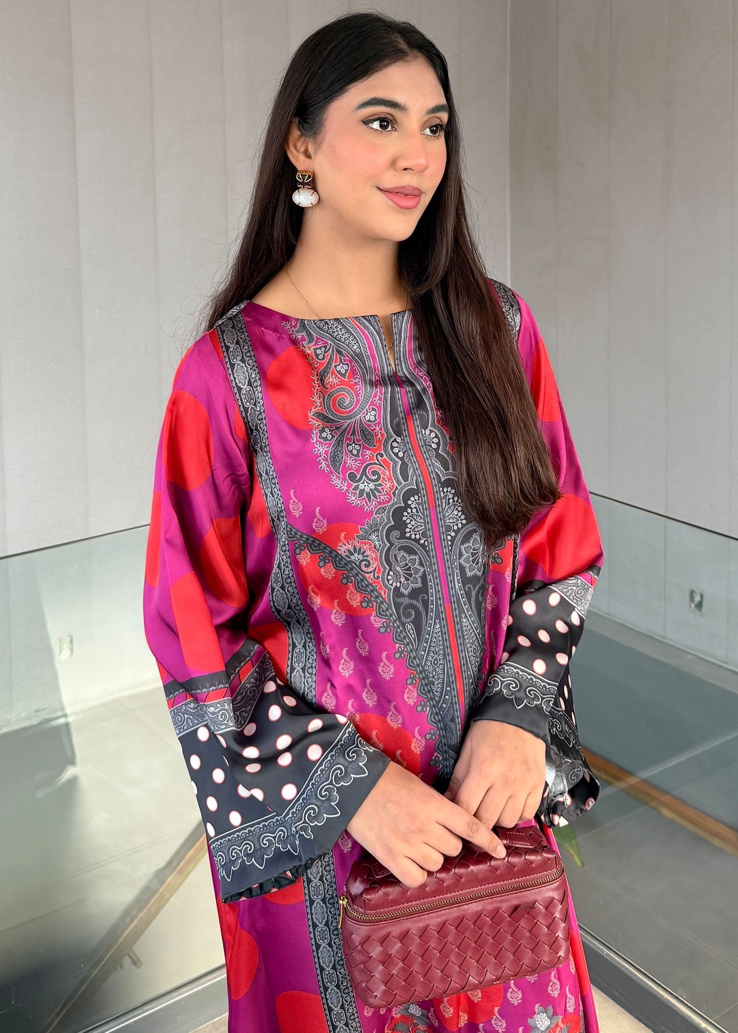 satin silk Kaftan in Hot pink