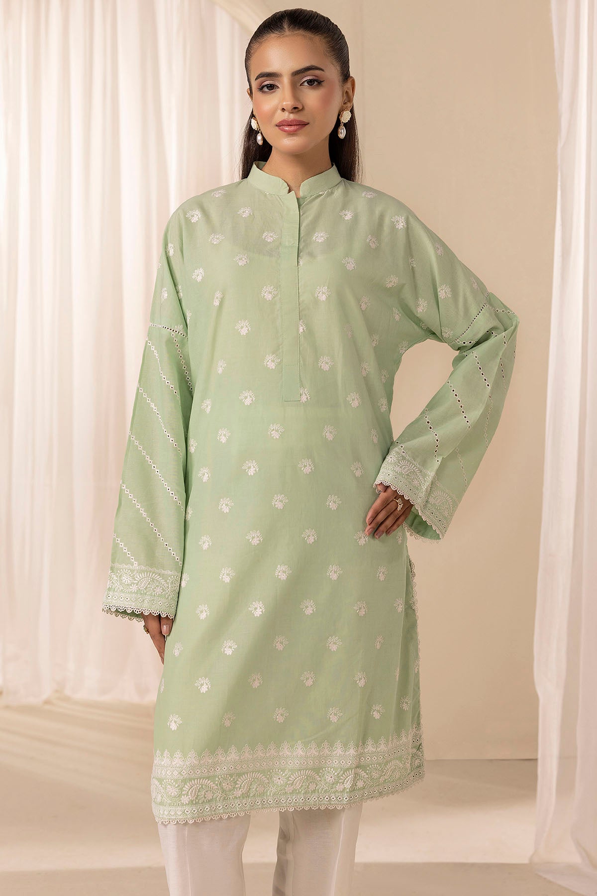 cambric Kurti in Mint green