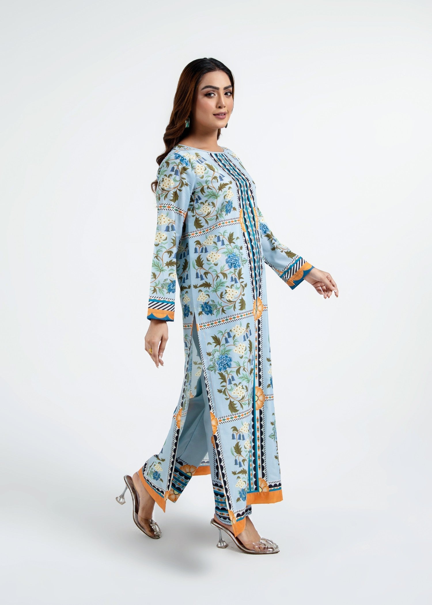crepe Kurta Set in Sky blue