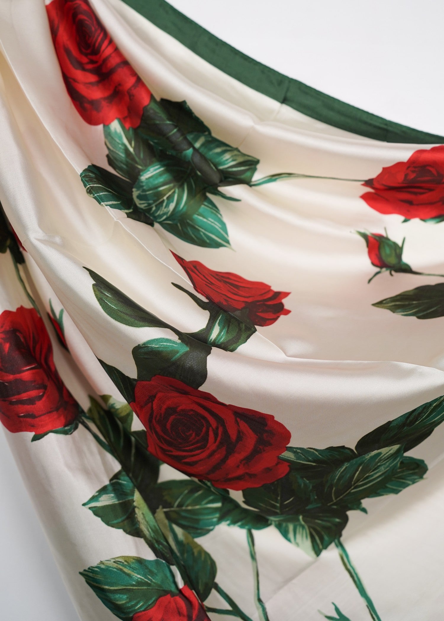 silk grip Hijab in Multi
