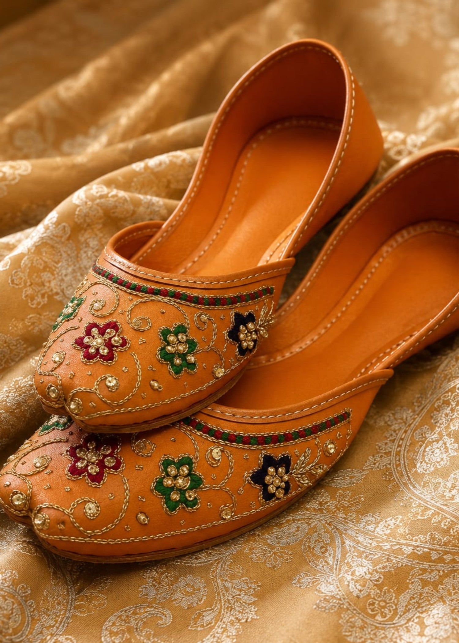 Khussa in Yellow-orange by - High Quality Women Khussa RUH7887