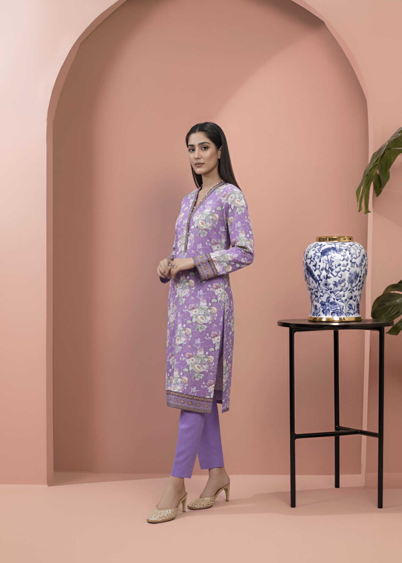 khaddar Kurta Set in Purple ash
