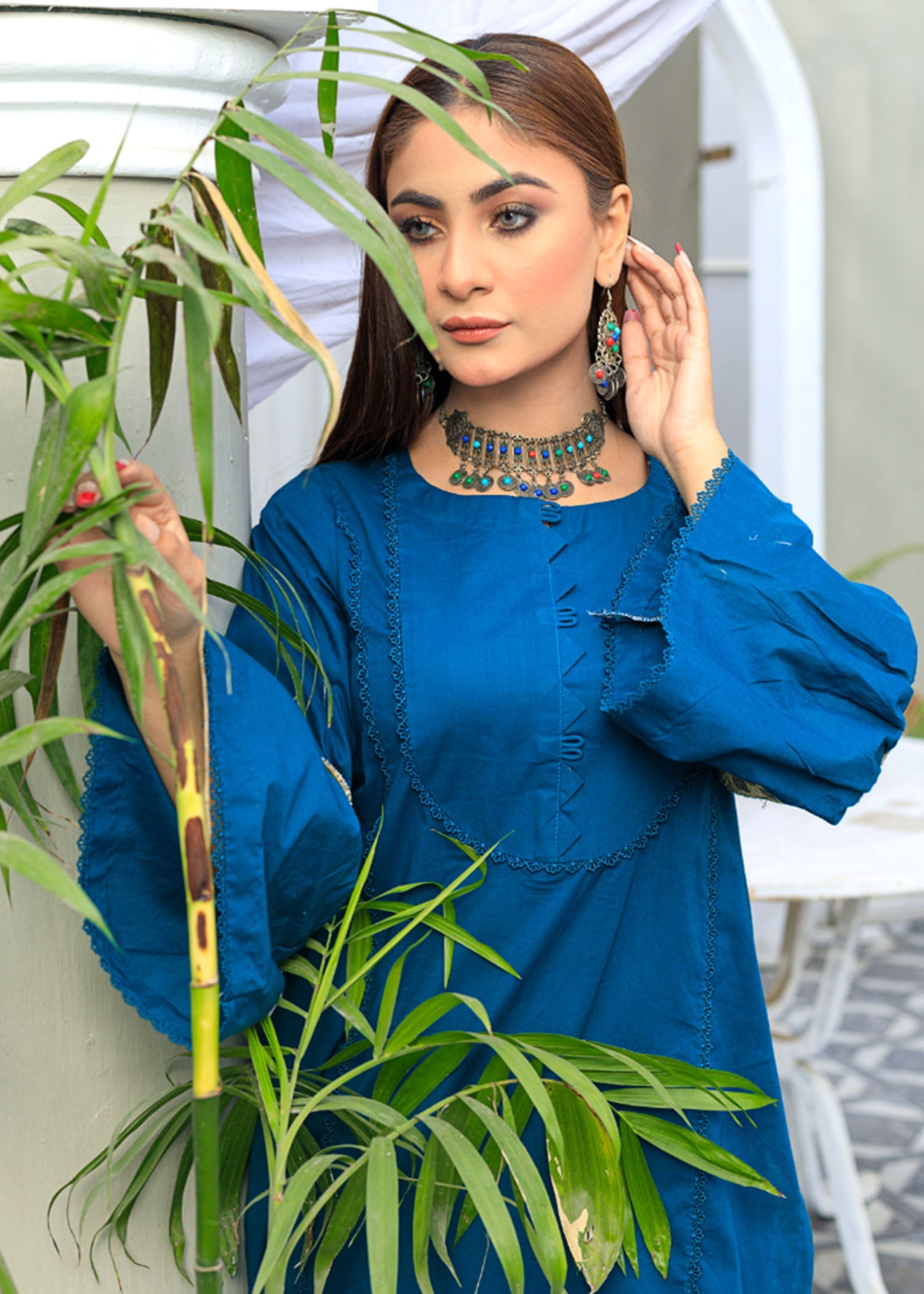 lawn Kurta Set in Royal blue