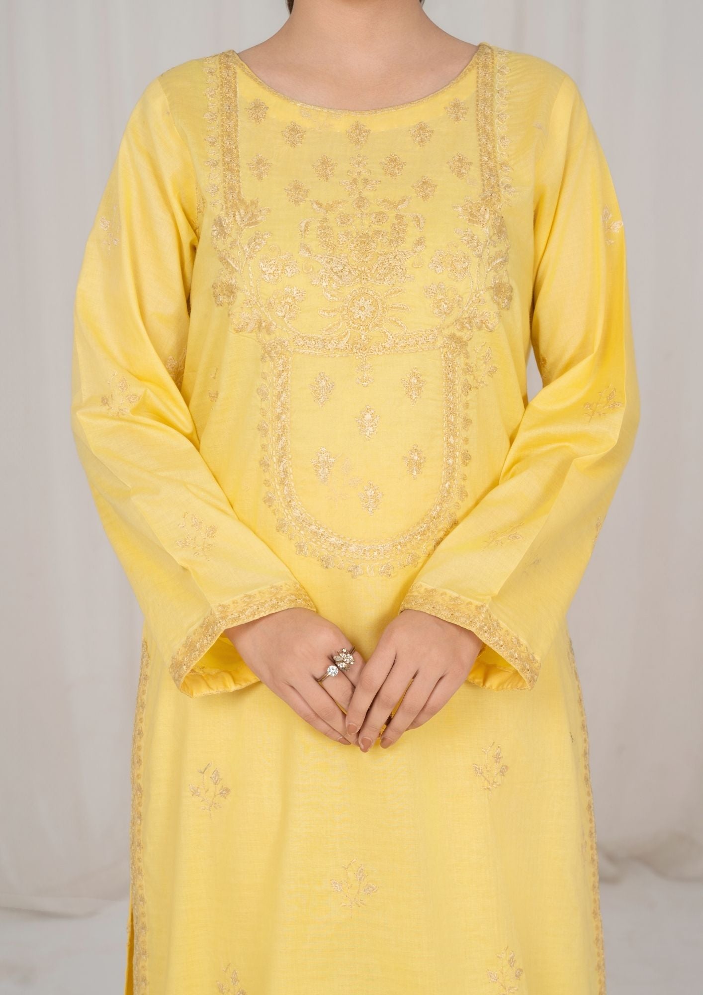 lawn Kurta Set in Lemon