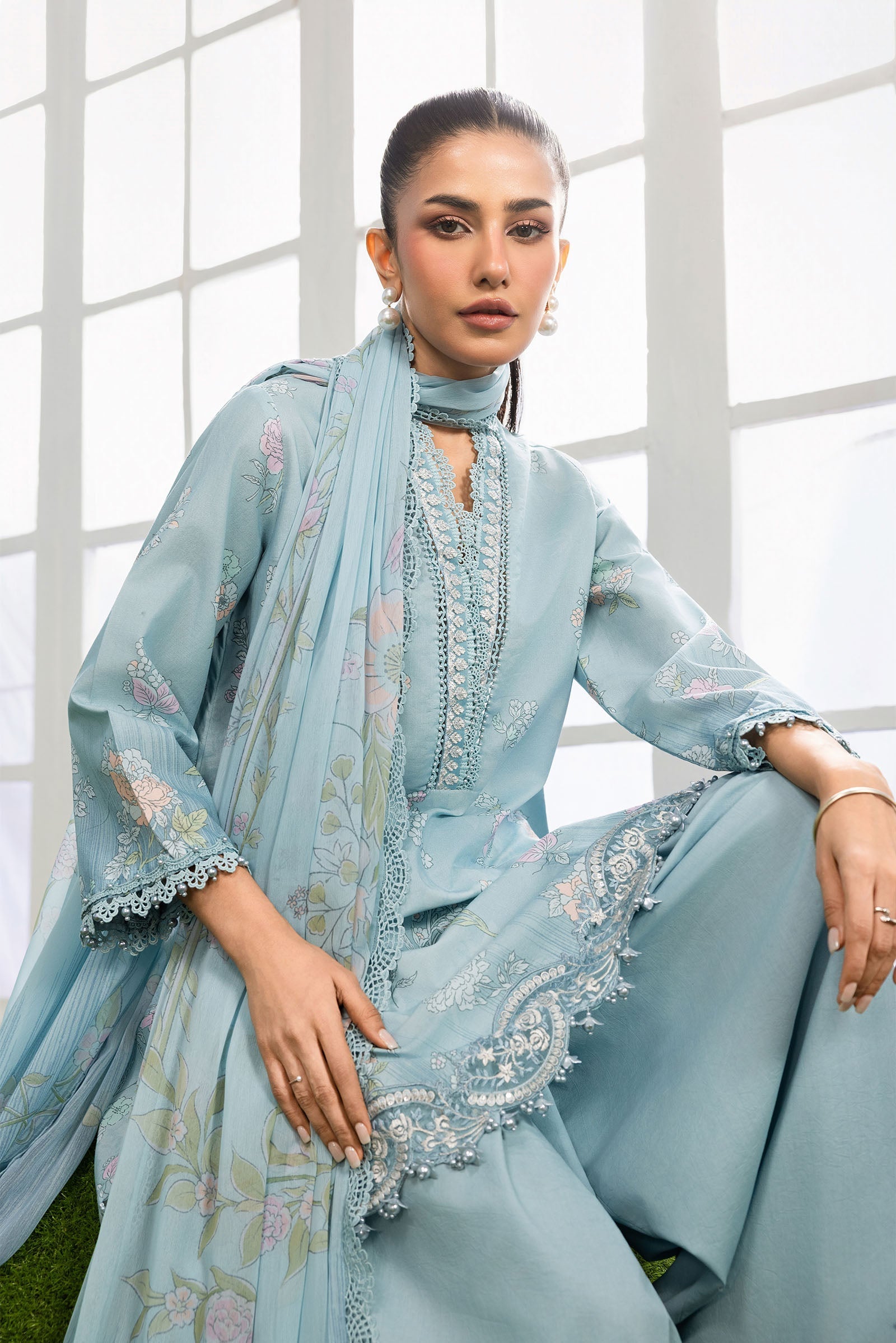 MBasics Dreamscape Lawn – MB1402B