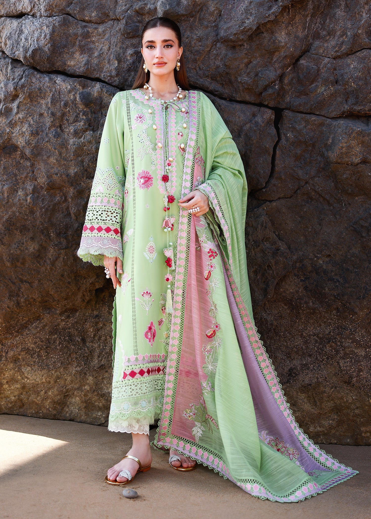 Breeze Festive Luxury Lawn – NOOR-2-B