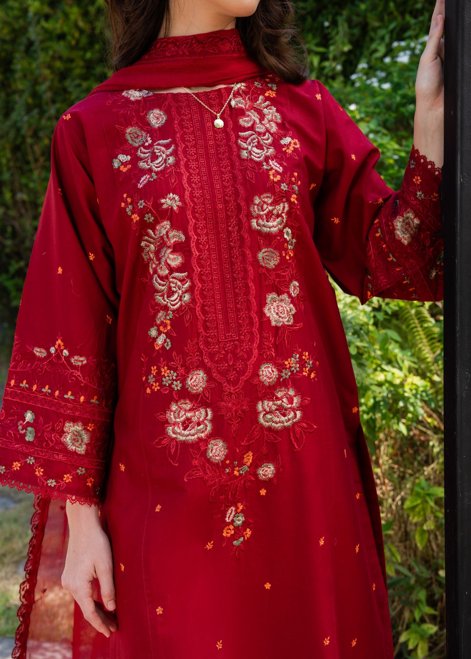 lawn Kurta Set in Berry red
