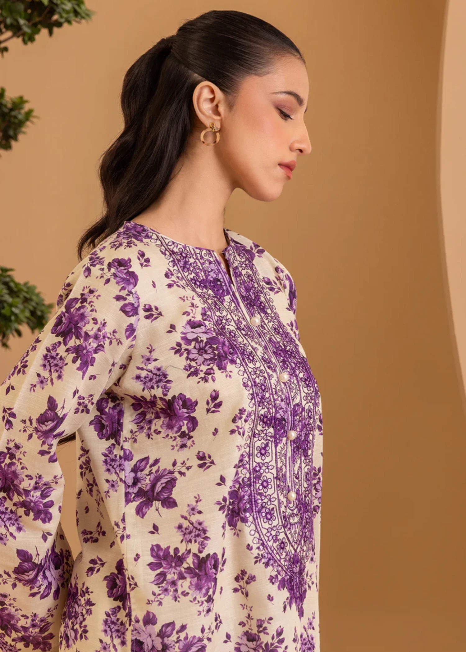 khaddar Kurti in Cream, purple