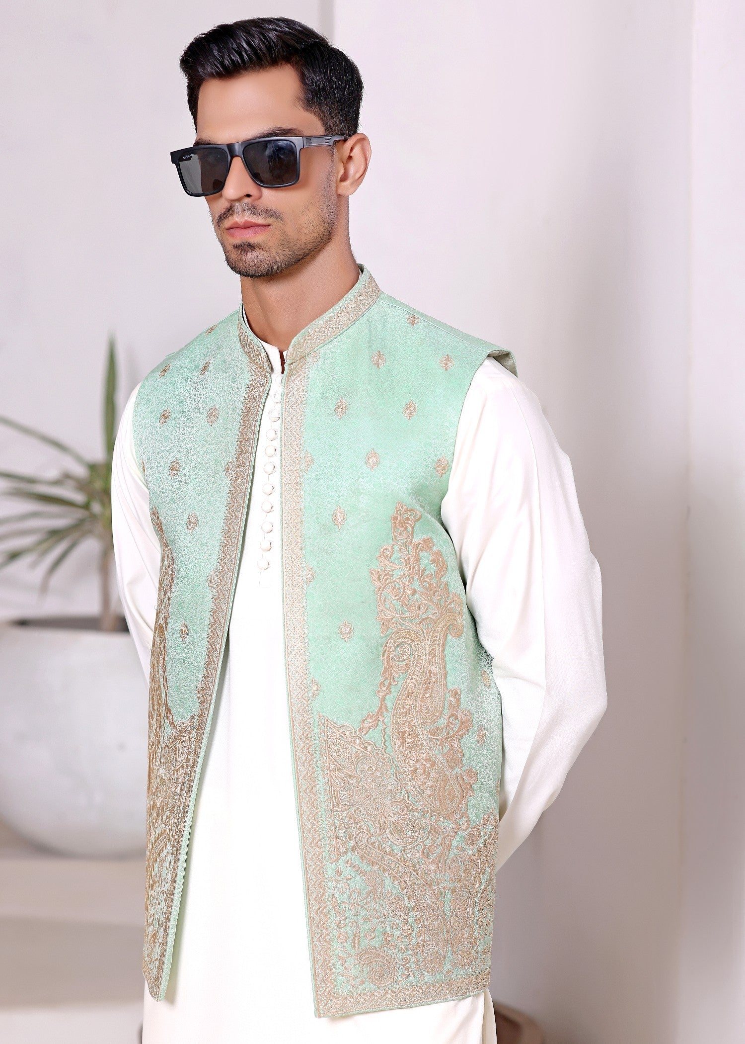 jamawar Waistcoat in Light cyan