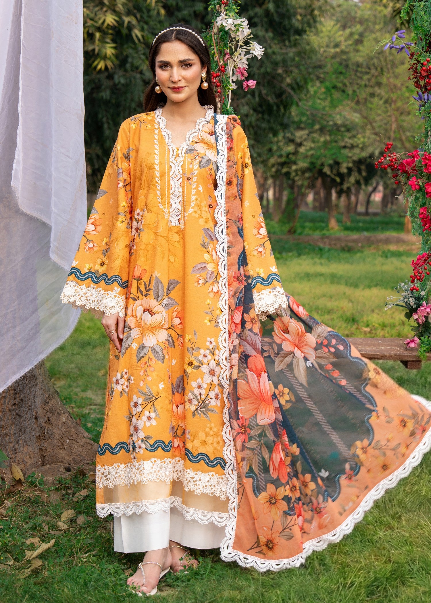 lawn Kurta Set in Yellow ochre