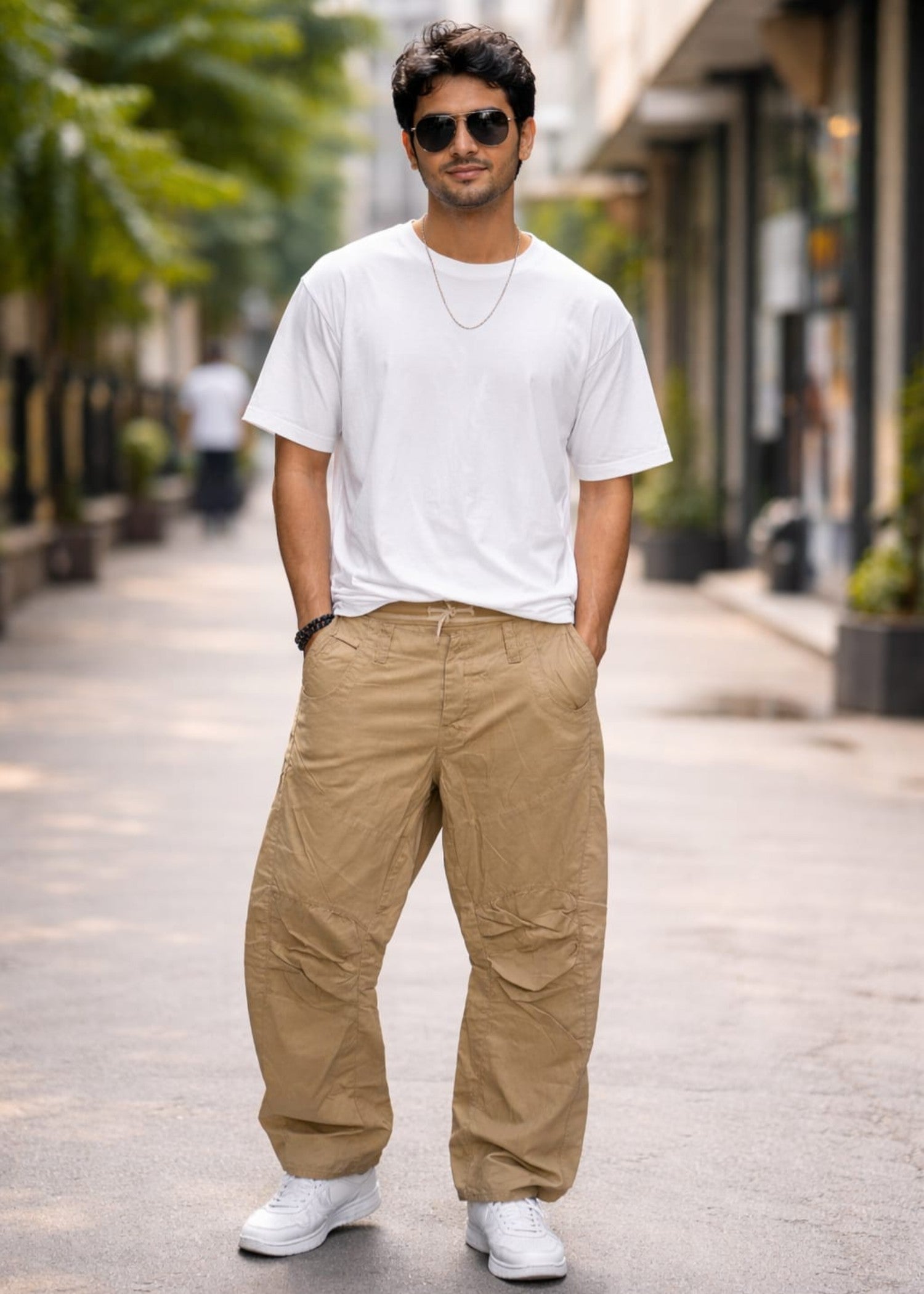 twill cotton Trousers in Straw, camel brown, khaki brown