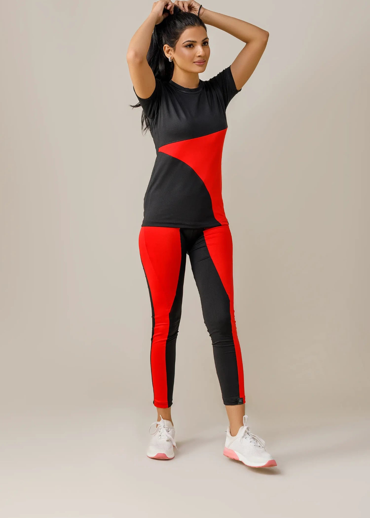 polyester Leggings in Red, black