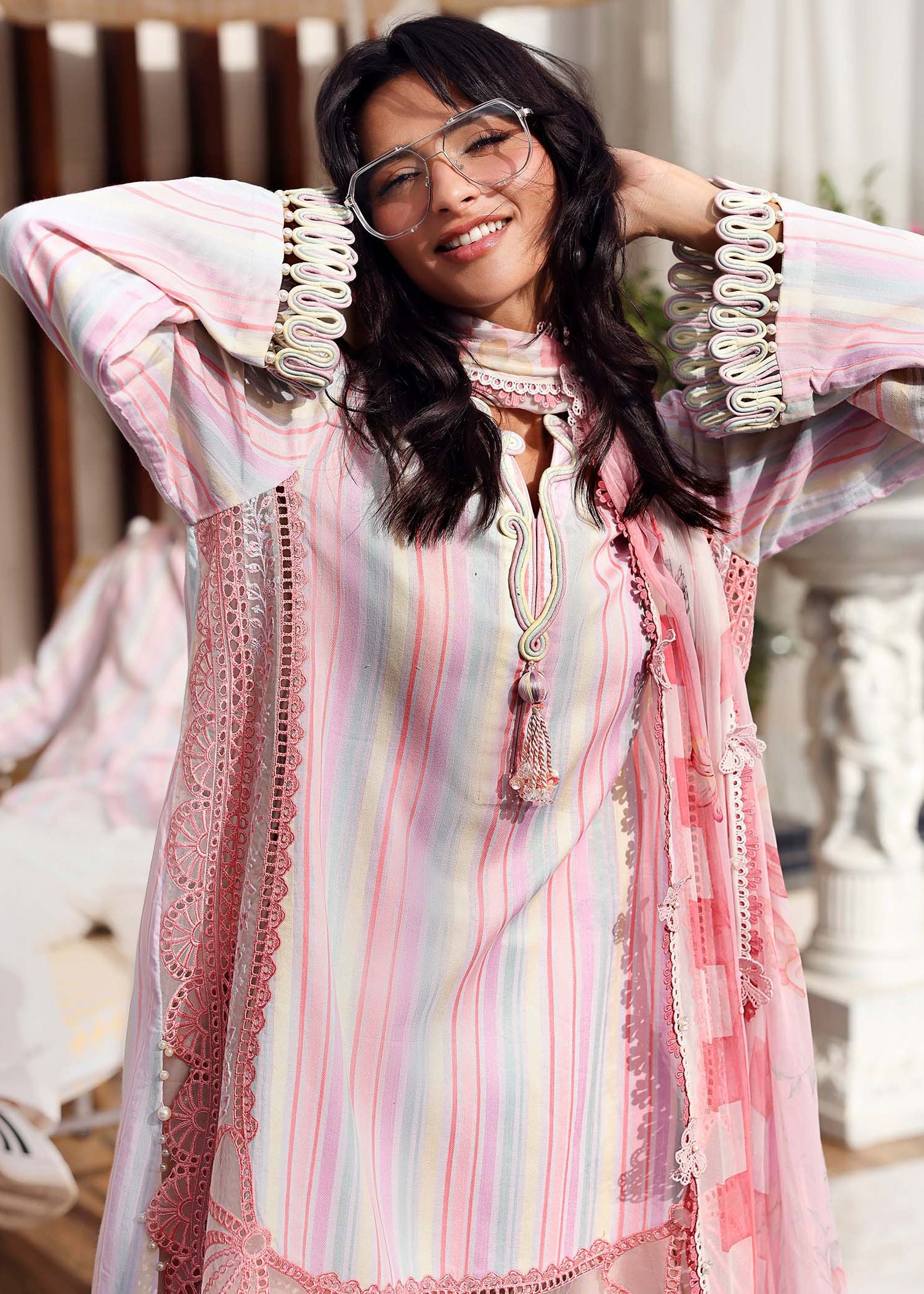 jacquard Unstitched in Pink, white