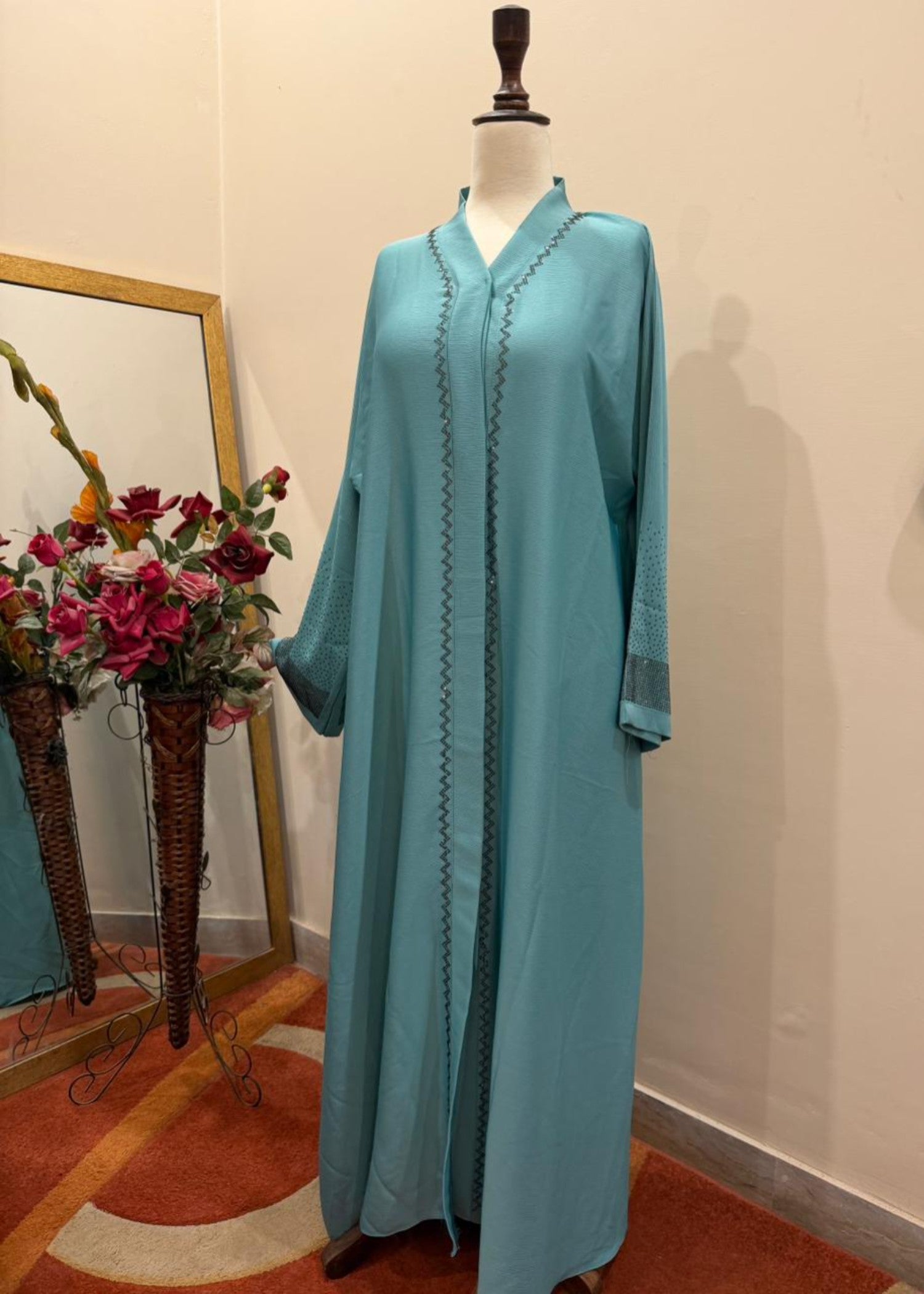 nidha blend Abaya in Dark cyan