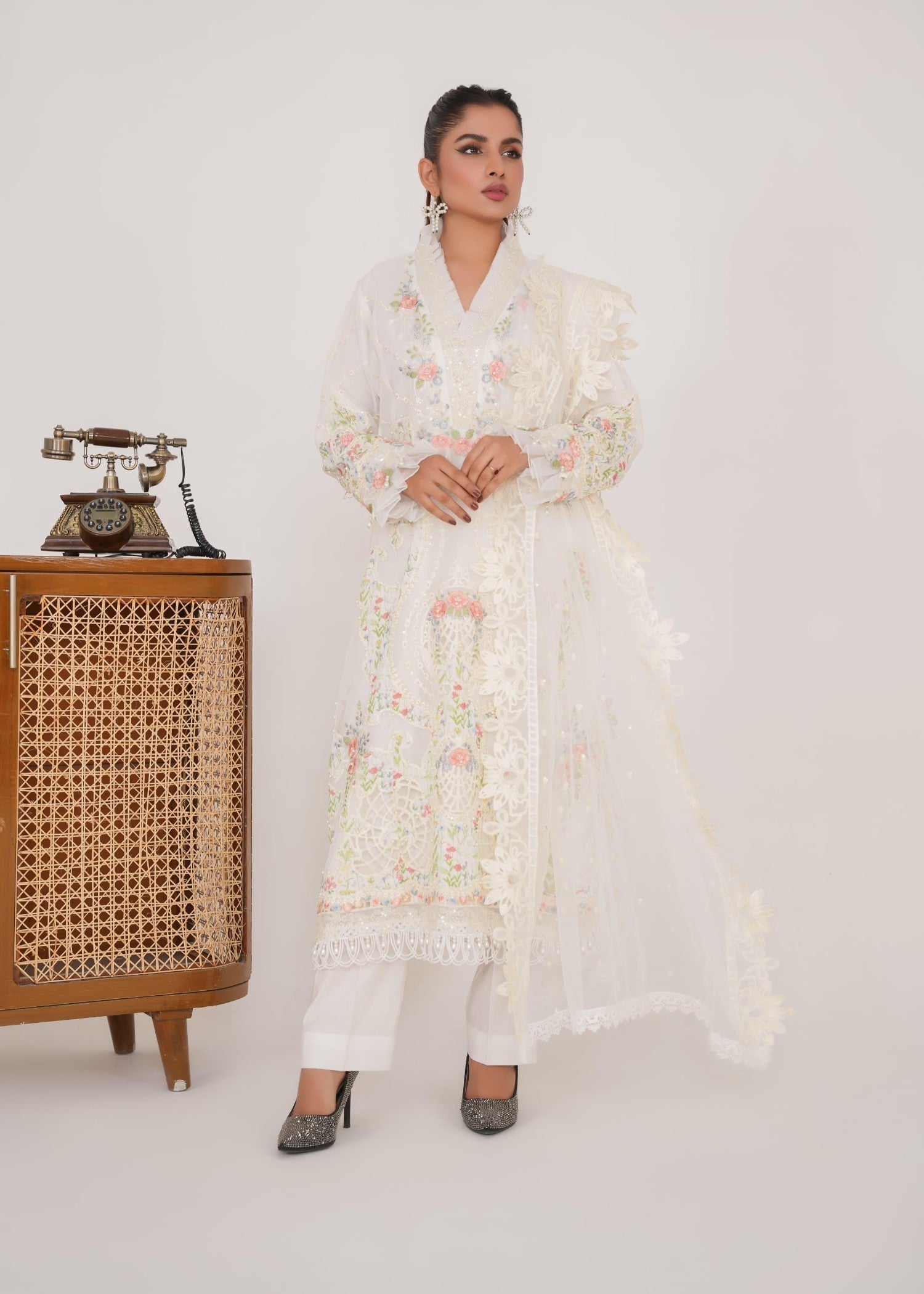 chiffon Kurta Set in Pearl white