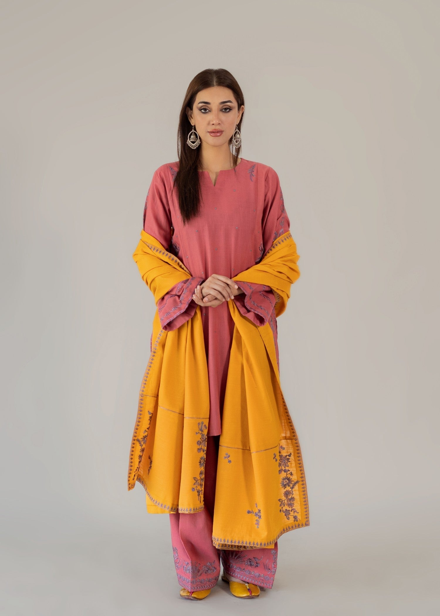 slub khaddar Kurta Set in Pink