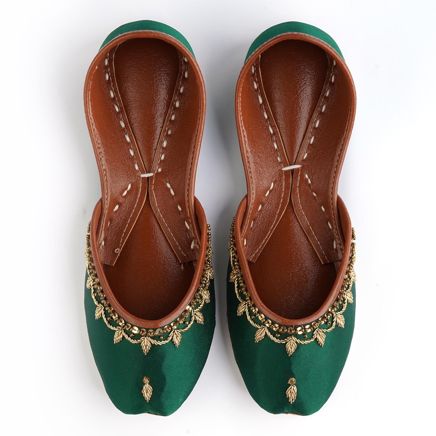 Khussa in Green by - High Quality Women Khussa HPU8767