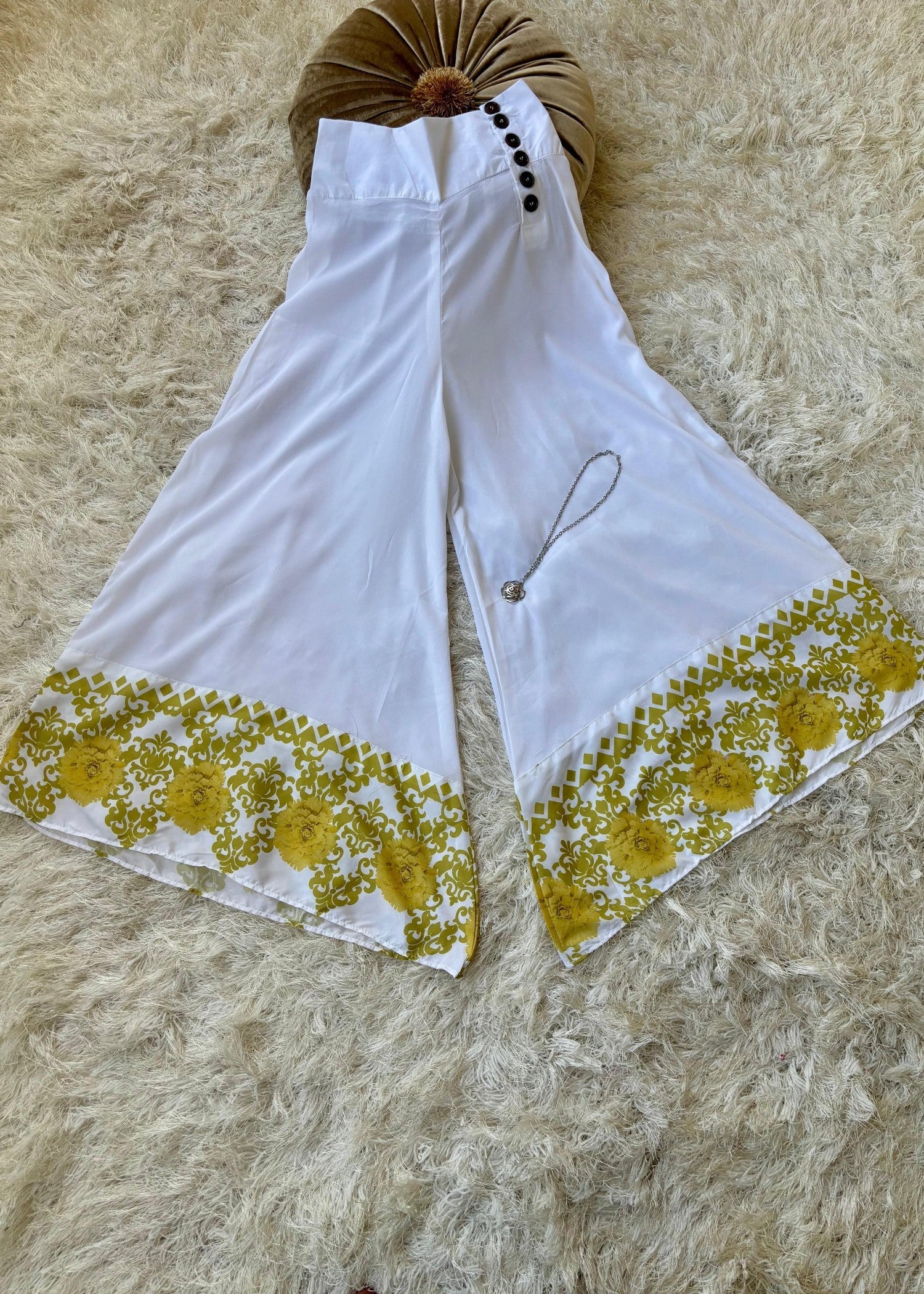 blended grip silk Co ord Sets in Olive green