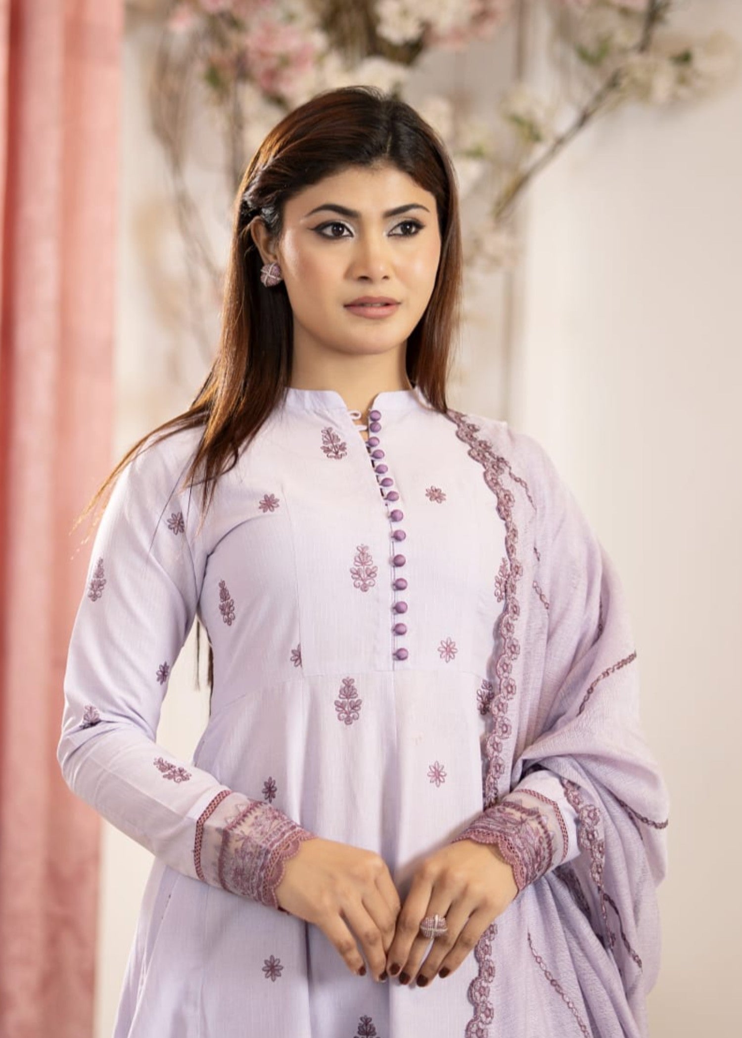 lawn cotton Unstitched in Lilac