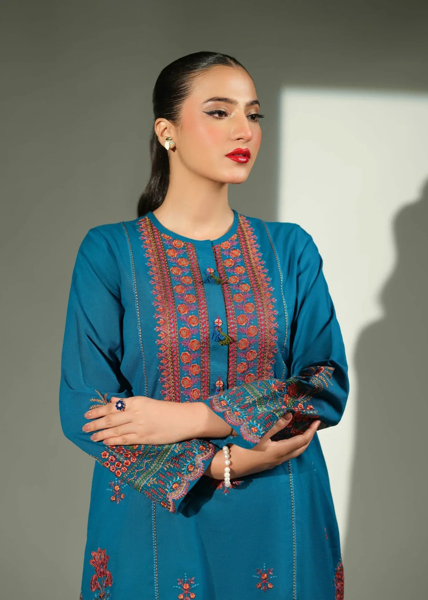 ribbed lawn Kurta Set in Sapphire blue