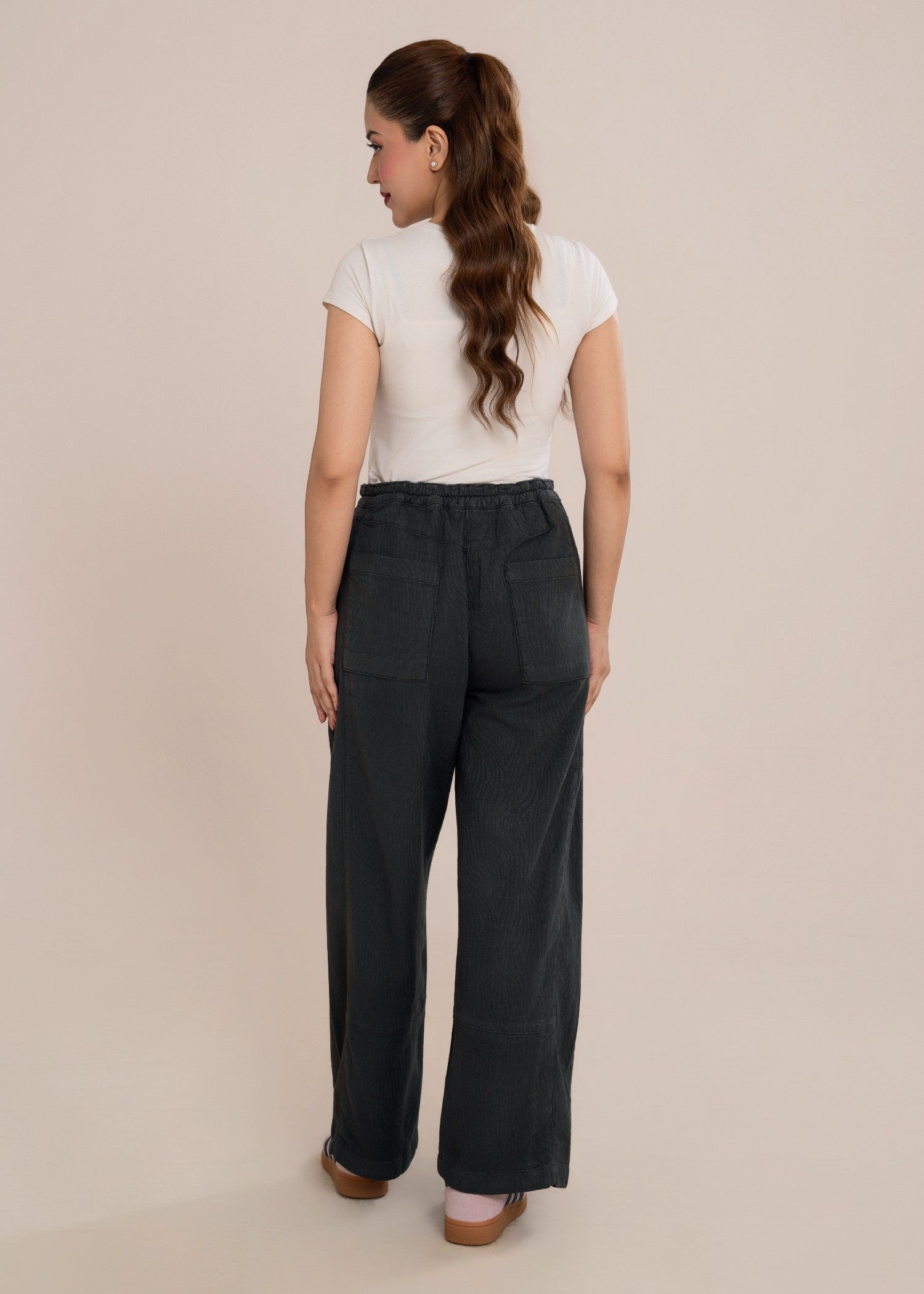 spandex Trousers in Charcoal black