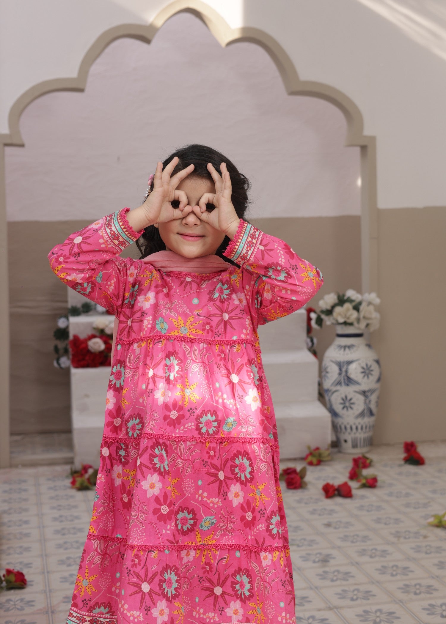 lawn Pishwas in Bubblegum pink
