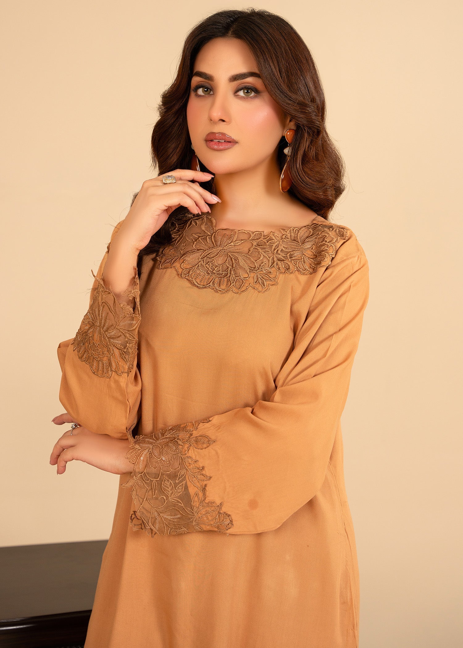 linen Kurta Set in Camel brown