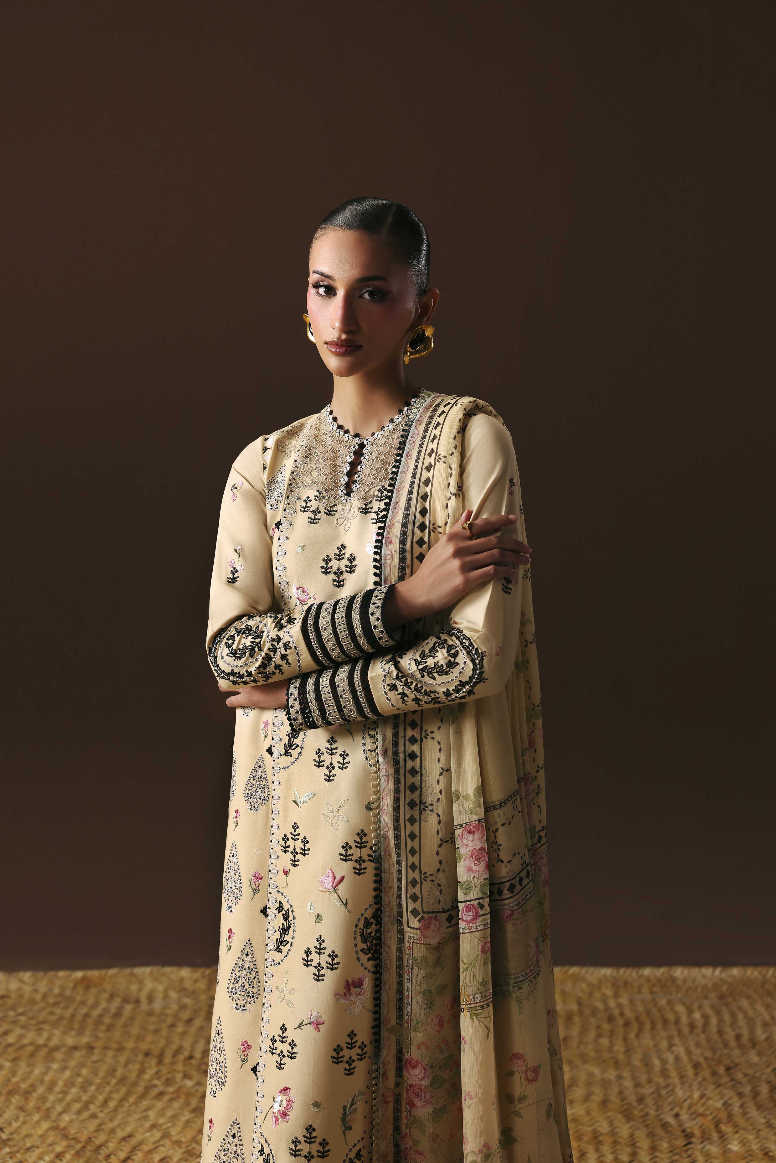 Luxury Lawn – SL-04-26-V2