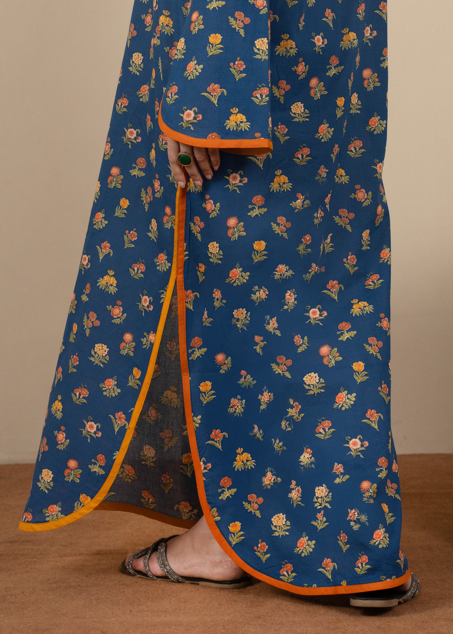 lawn Kaftan in Blue