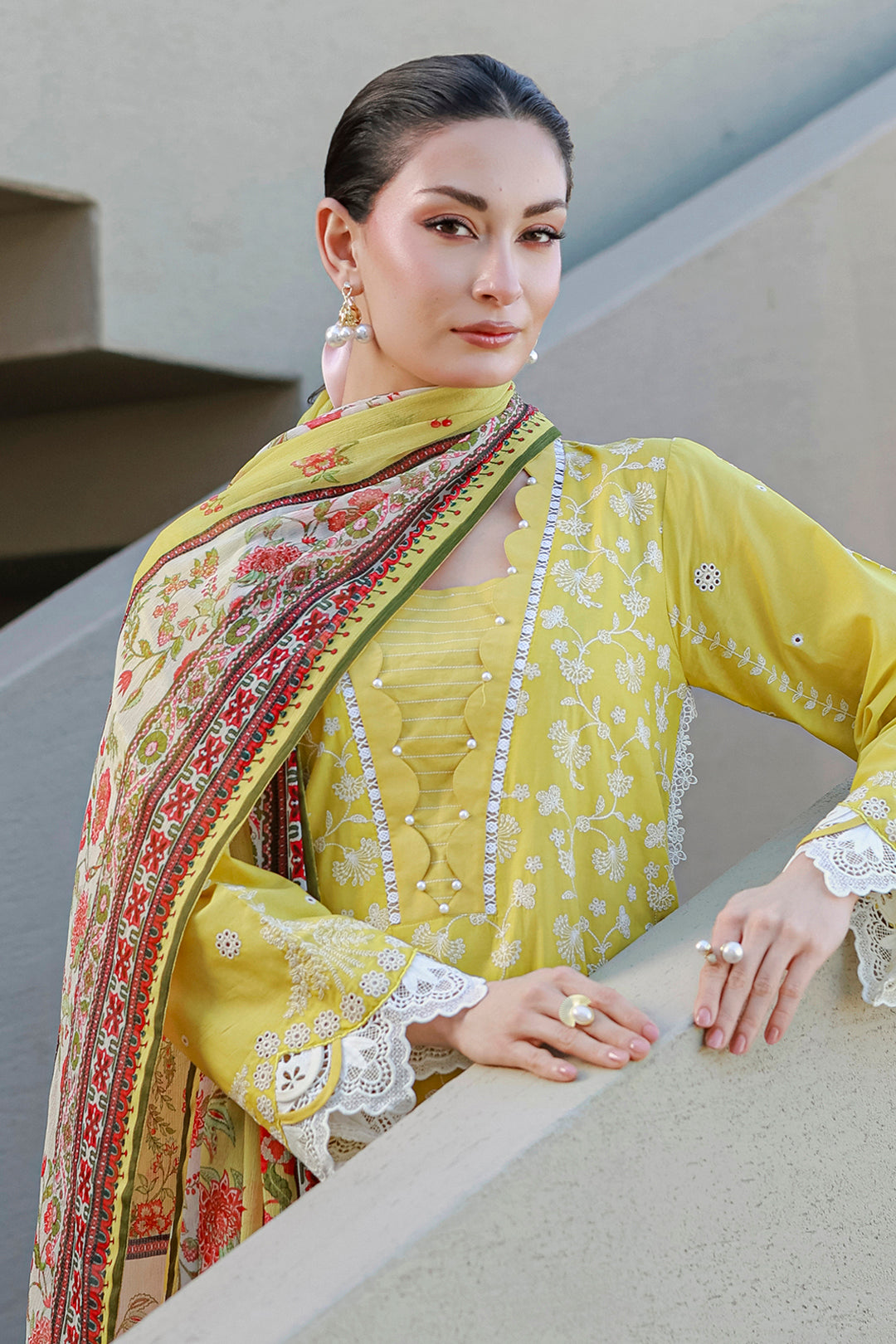 Chikankari Lawn – Z-4087
