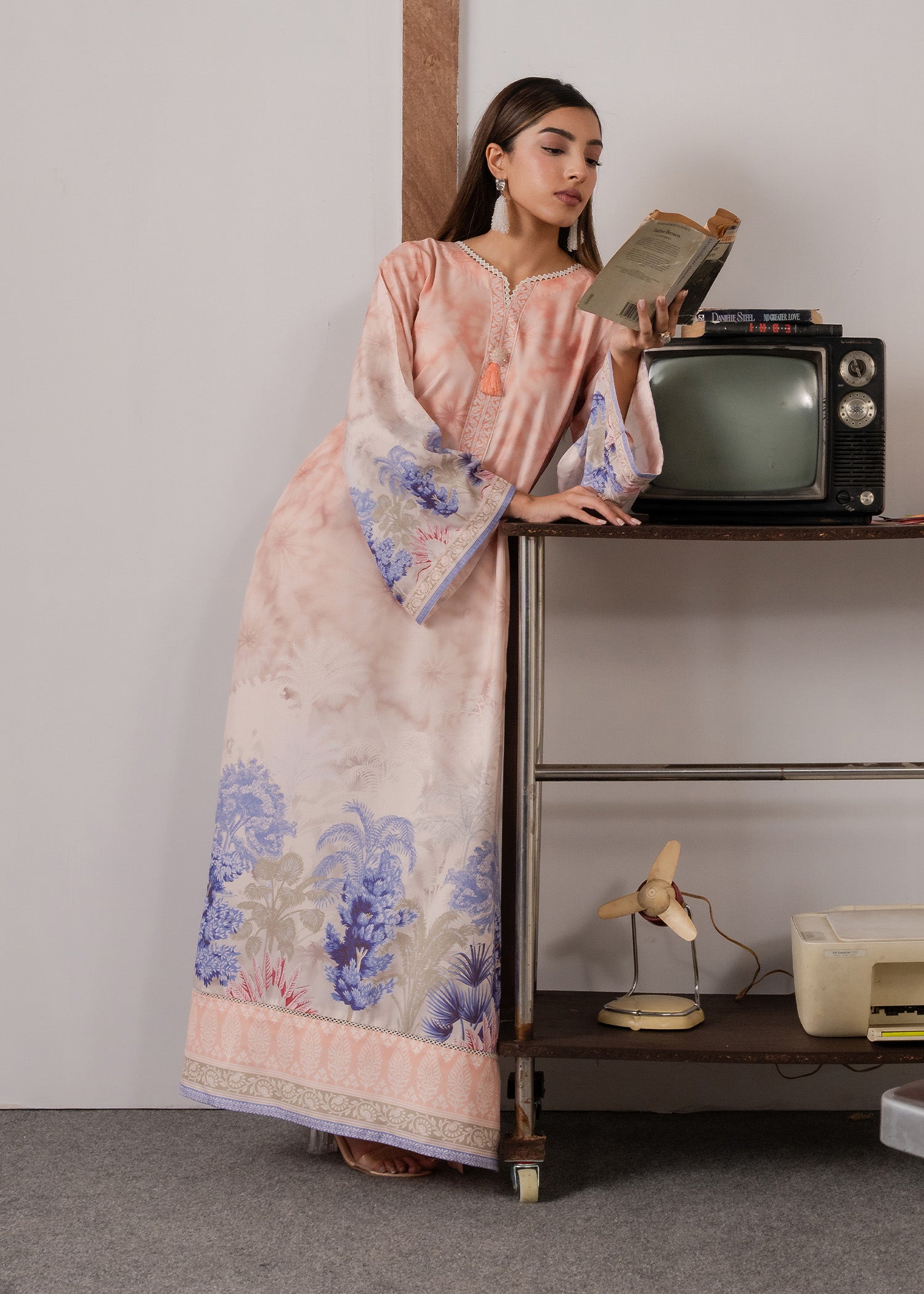 slub lawn Kaftan in Peach pink