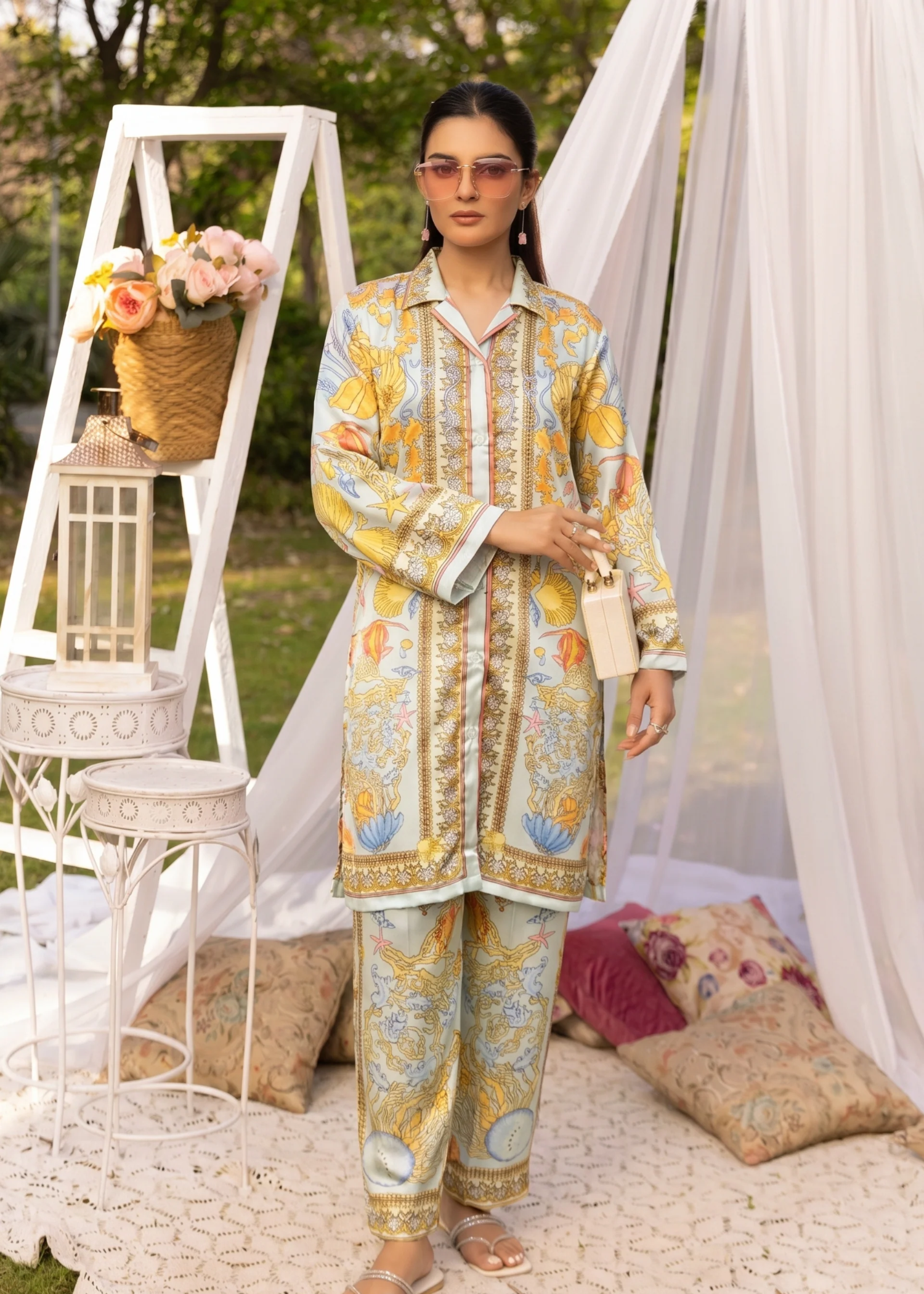 charmuse/shamooz Co Ord Sets in Ice blue