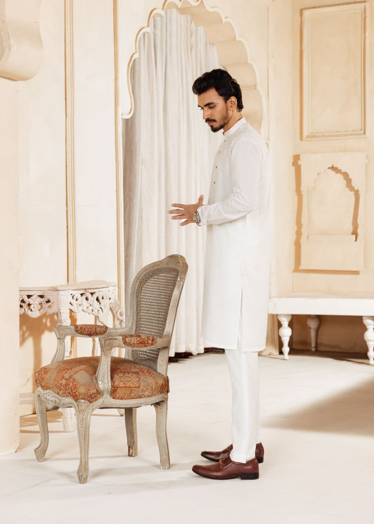 karandi Kurta Set in White