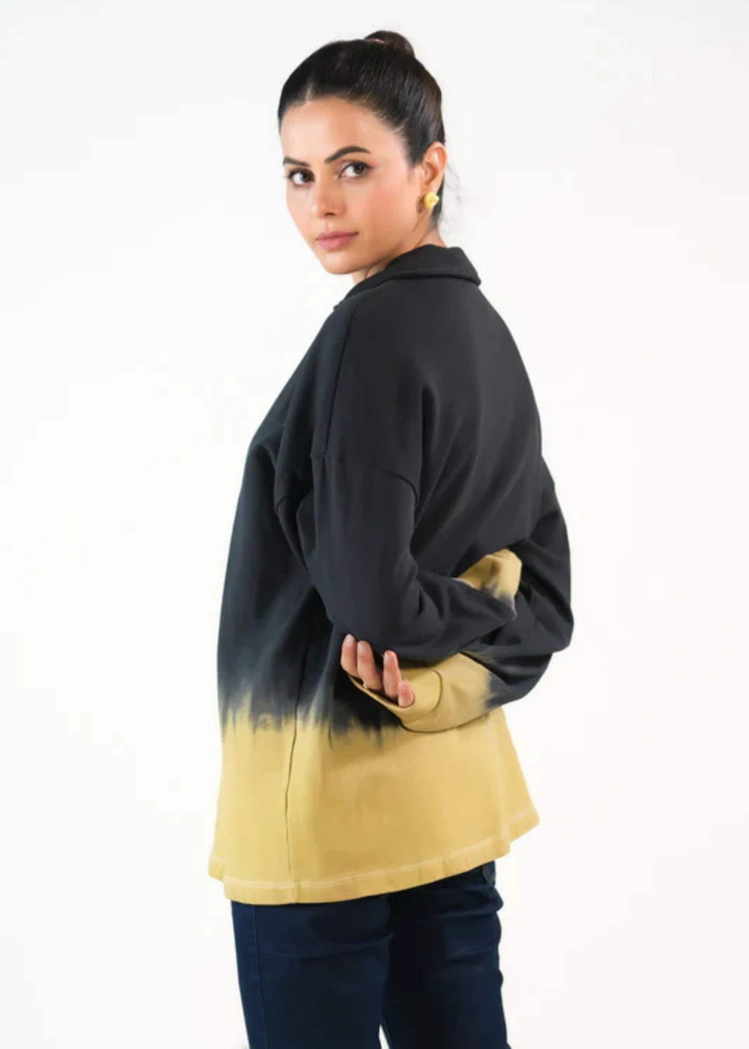 terry Sweatshirt in Black, pale yellow