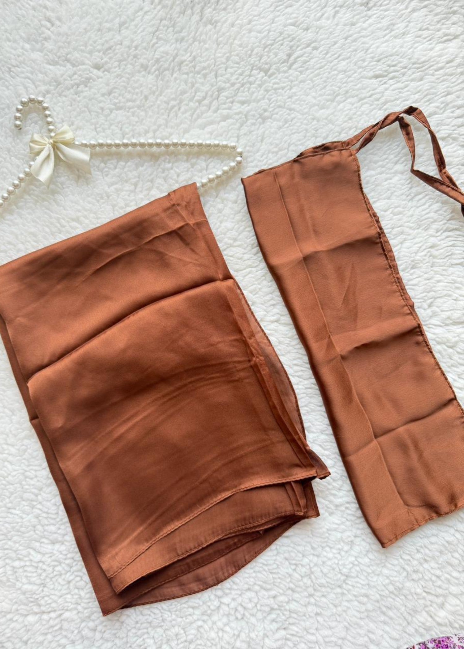 satin silk Veil in Hazelwood brown