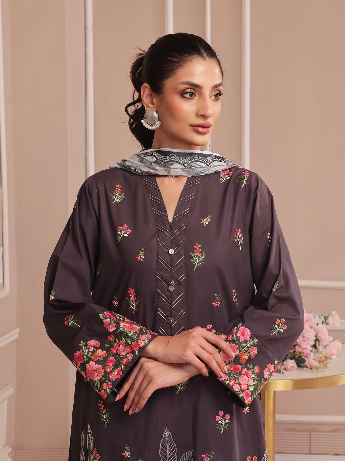 cambric Kurta Set in Dark brown